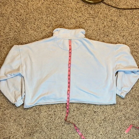 Light Blue Size Small - Picture 4 of 4